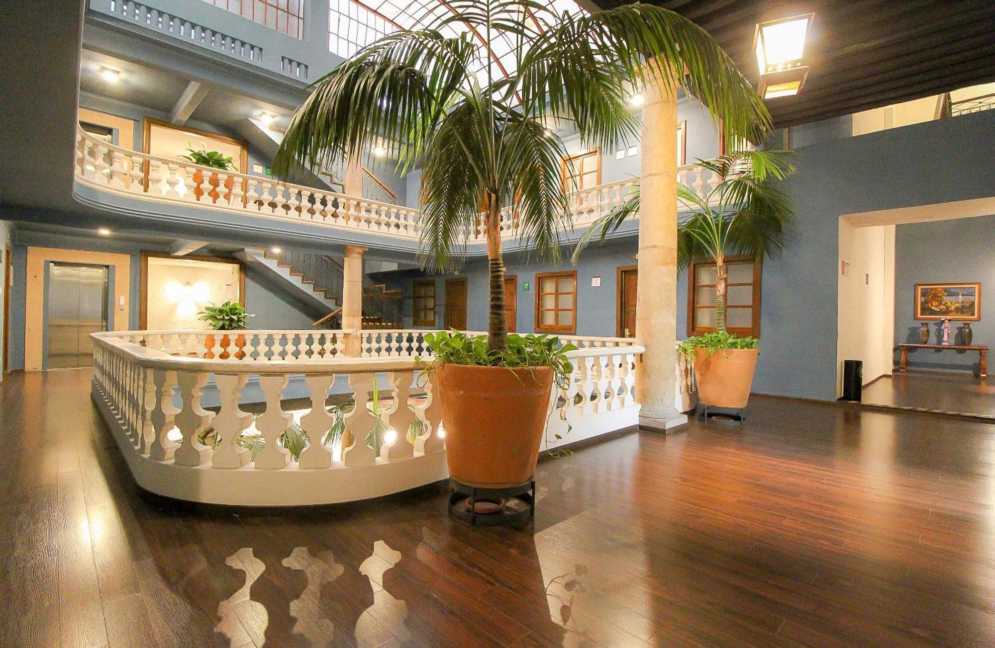 Hotel Casino Morelia Kültér fotó